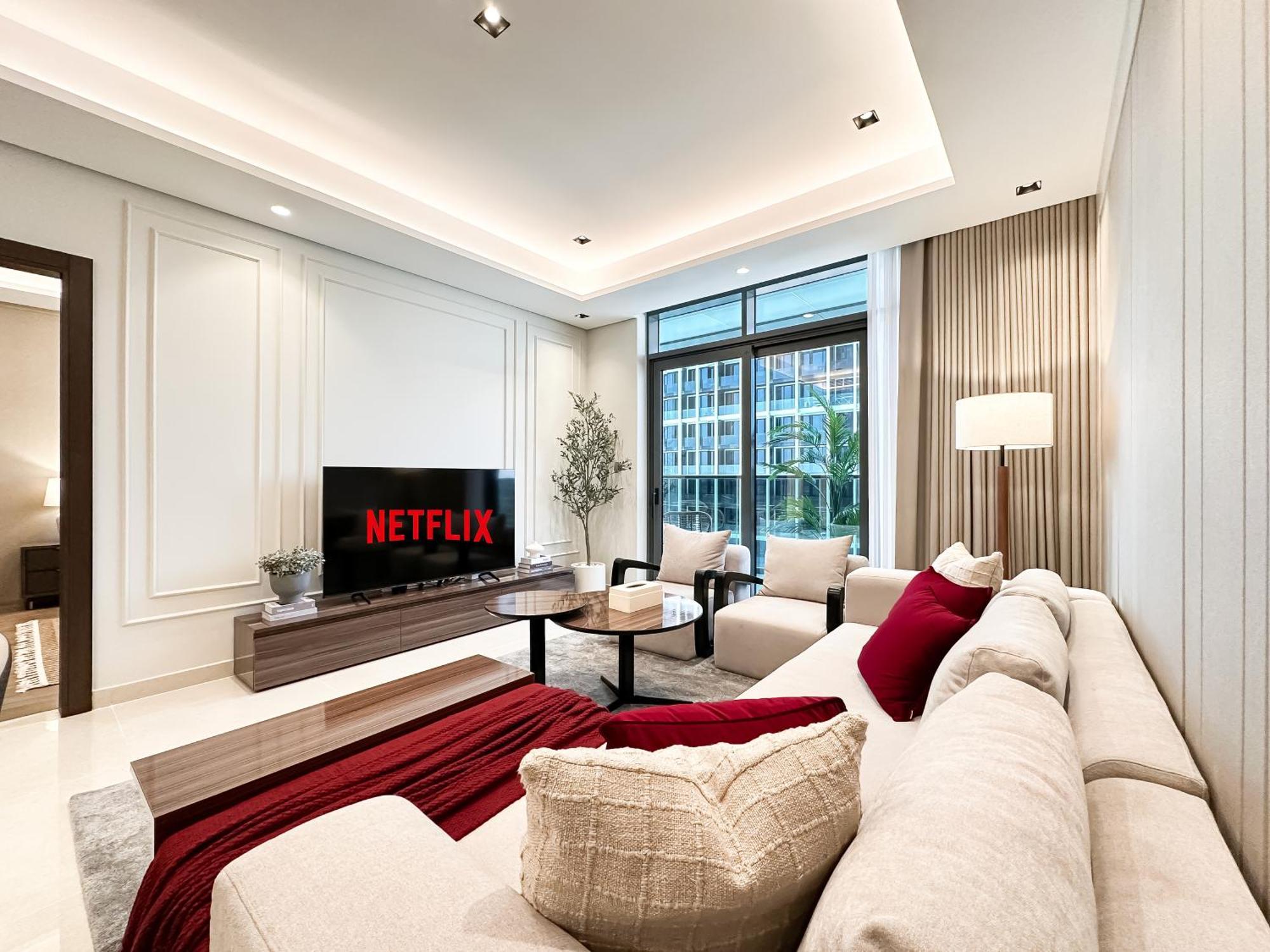 Apartment Trophy-sophisticated Living In Richness